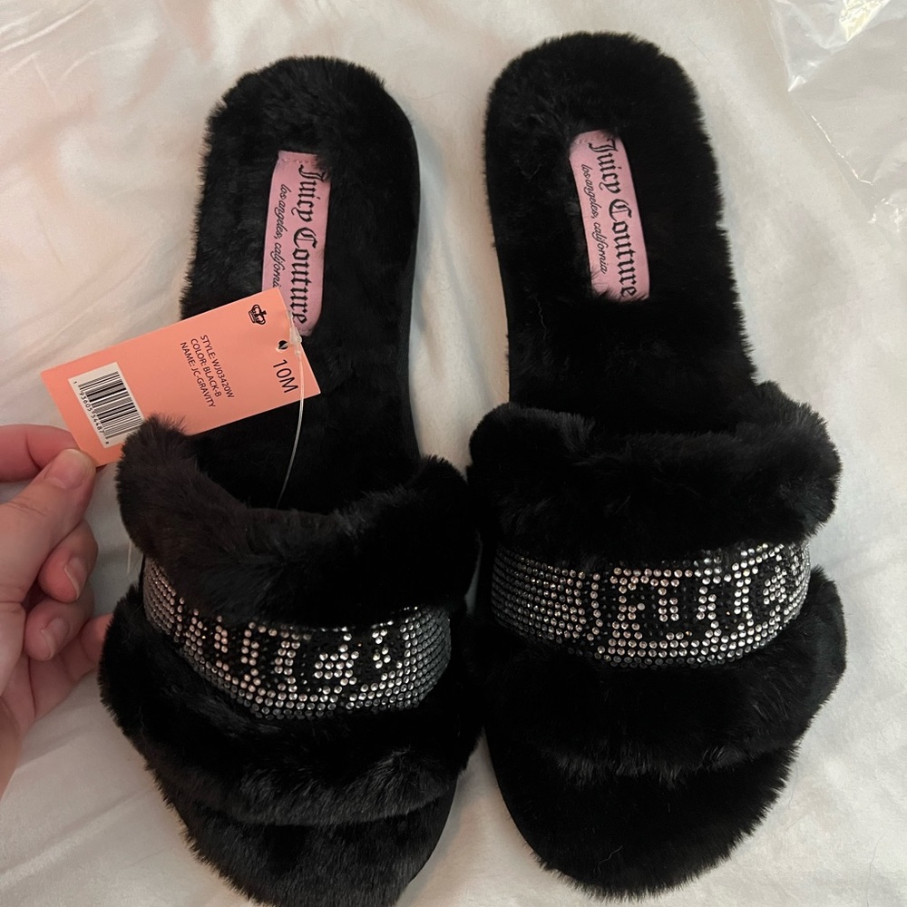 NWT Black fuzzy Juicy Couture slippers. Size Women’s US 10